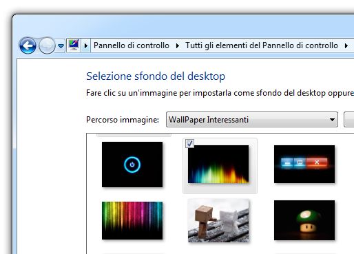 Come aggiungere, rimuovere e gestire gli Sfondi Desktop su Windows 7